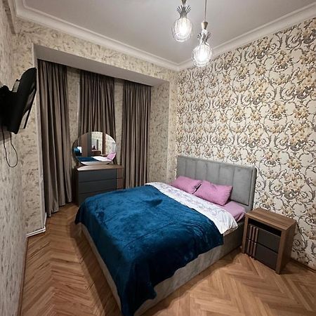 4 Bedroom Suite Apartment Ln Tbilisi City Esterno foto