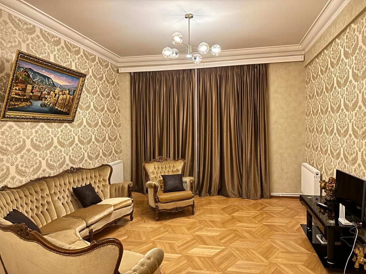 4 Bedroom Suite Apartment Ln Tbilisi City Esterno foto