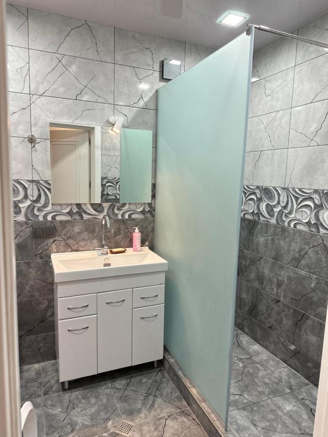 4 Bedroom Suite Apartment Ln Tbilisi City Esterno foto