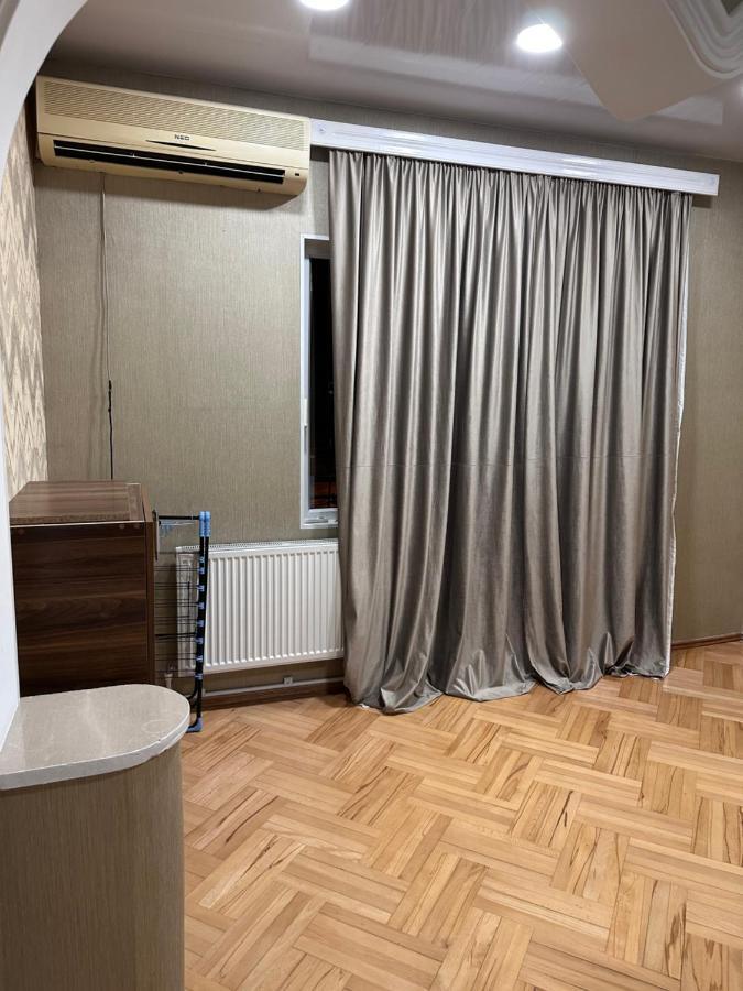4 Bedroom Suite Apartment Ln Tbilisi City Esterno foto